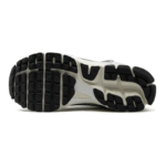 Nike Zoom Vomero 5 Chrome - Image 7